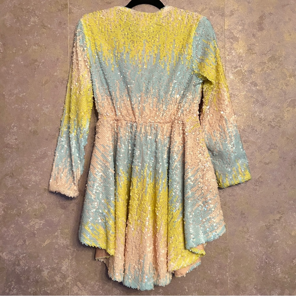 Collective the Label Petite Mini Ombré Wrap dress - Picture 9 of 9